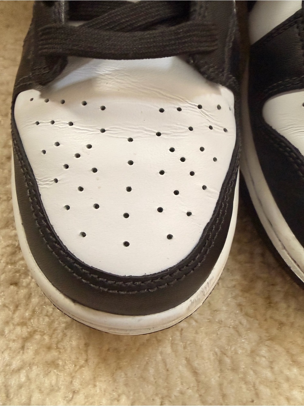 Nike White/Black Dunk Low Retro Sneakers - Picture 4 of 6